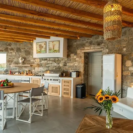 Orea By Mykonos Mood * Kalafatis