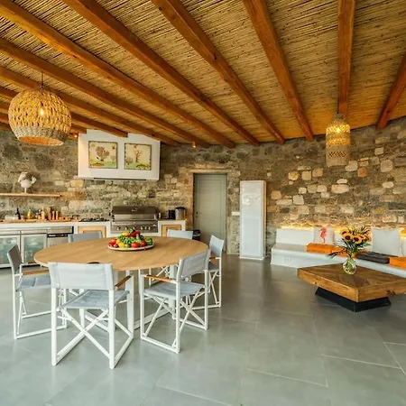 Orea By Mykonos Mood Villa Kalafatis